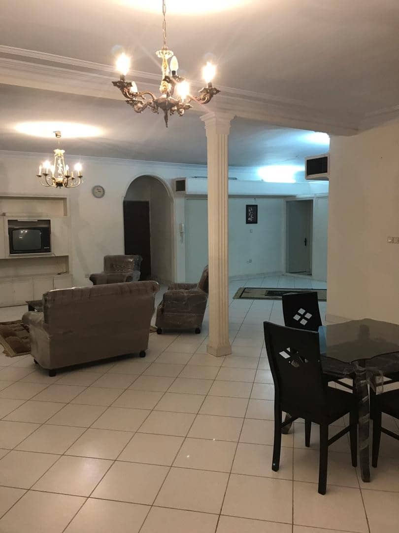 اجاره آپارتمان مبله دوخوابه در امیر آباد تهران - طبقه ی دوم 180 متری