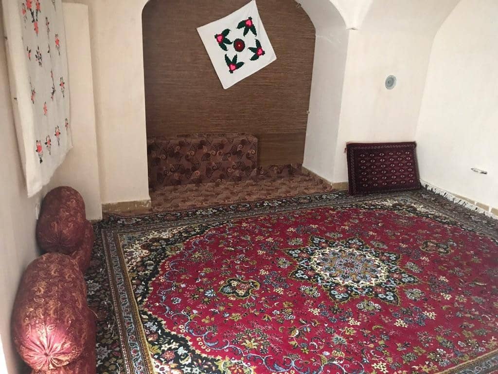 اجاره اقامتگاه بومگردی سنتی در قائن - اتاق 3