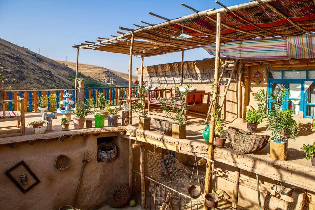 اجاره اقامتگاه بومگردی در ملهمدره همدان 