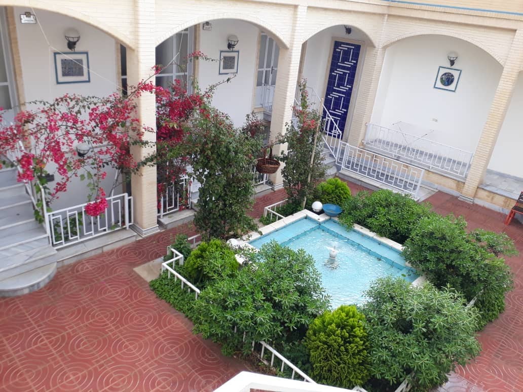 اجاره اتاق سنتی در بعثت یزد - بهارستان