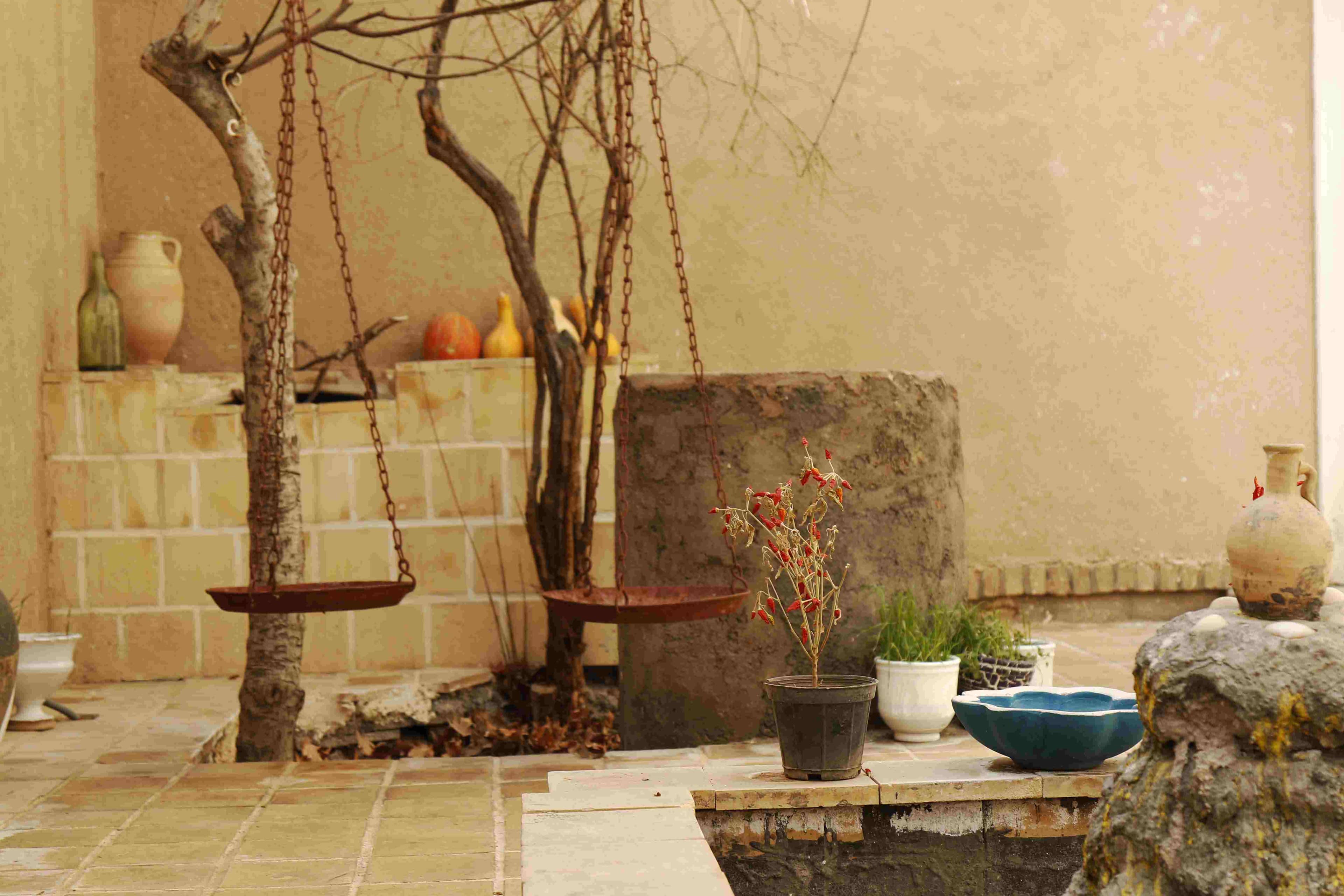 اجاره اقامتگاه بوم‌گردی در باغستان نطنز