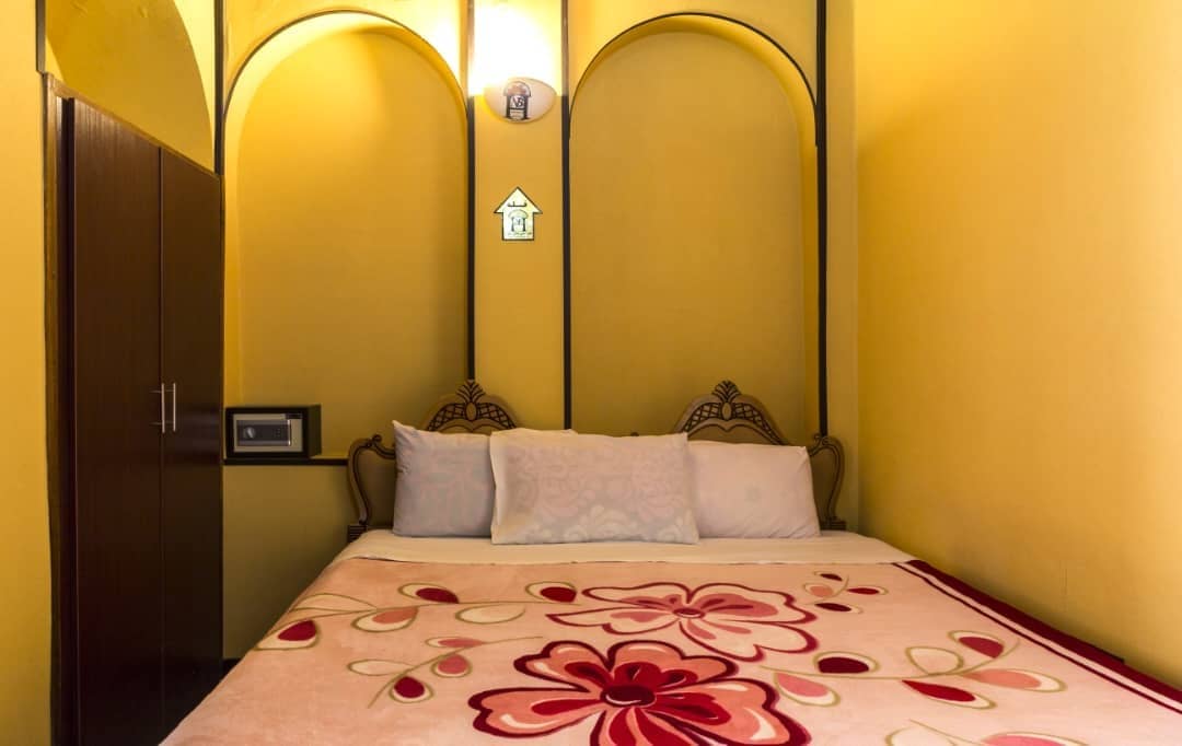 اجاره  هتل آپارتمان سنتی  در شیراز-121