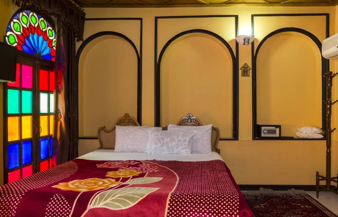 اجاره هتل سنتی در شیراز-116