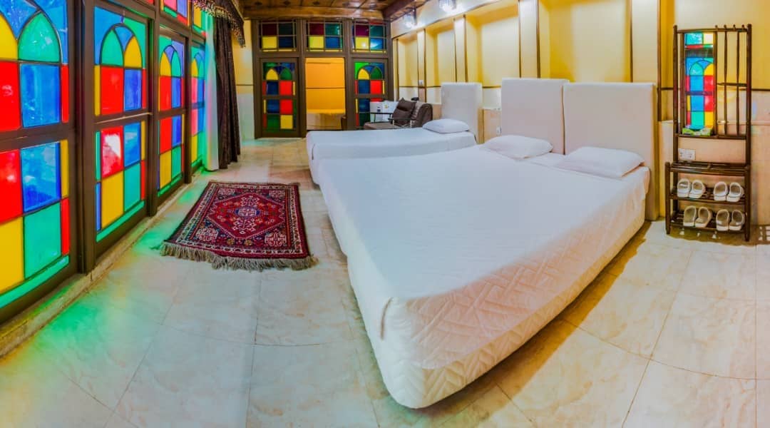 اجاره هتل سنتی ارزان در شیراز-408