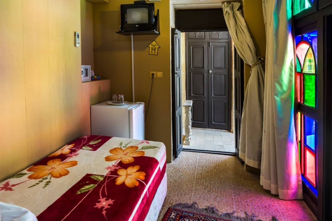 اجاره هتل آپارتمان سنتی در شیراز-9