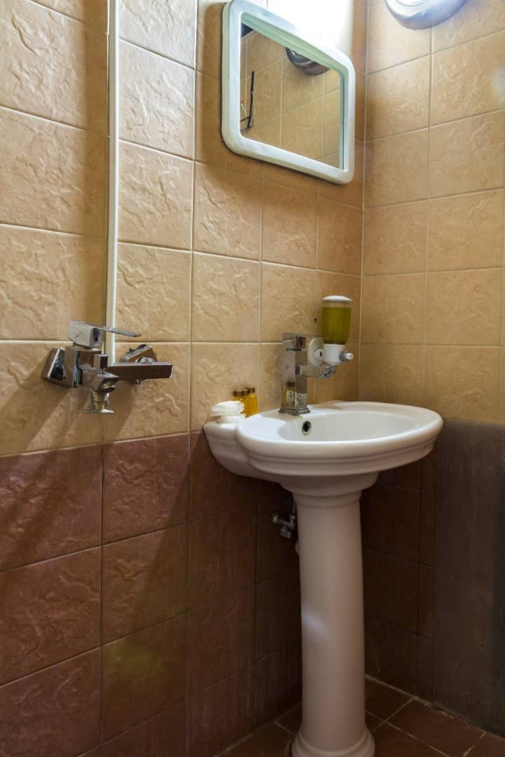 اجاره هتل سنتی در شیراز-20