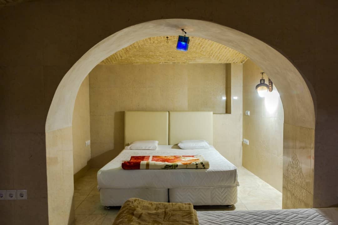 اجاره هتل آپارتمان ارزان در شیراز-406