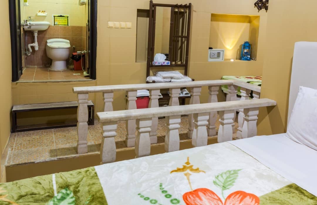 اجاره هتل سنتی  ارزان در شیراز-4