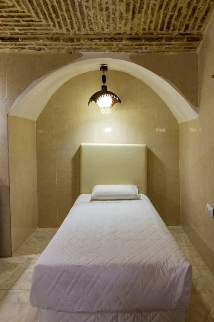 اجاره هتل ارزان در شیراز-403