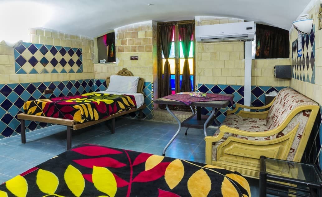 اجاره هتل سنتی ارزان در شیراز-126