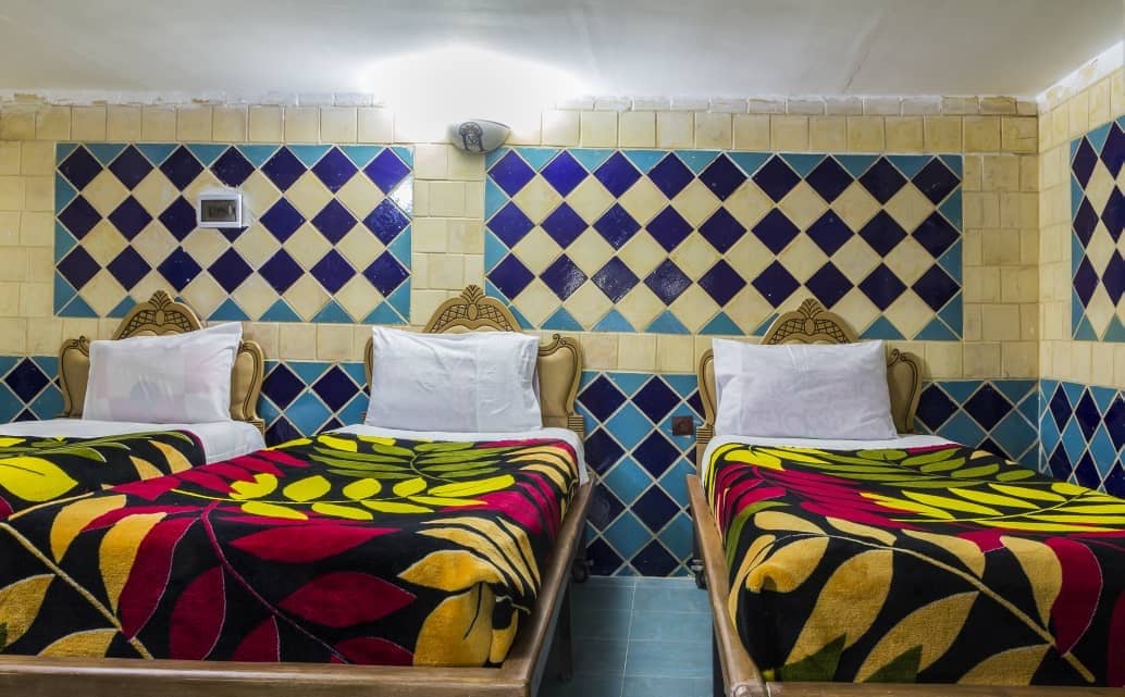 اجاره هتل سنتی ارزان در شیراز-126