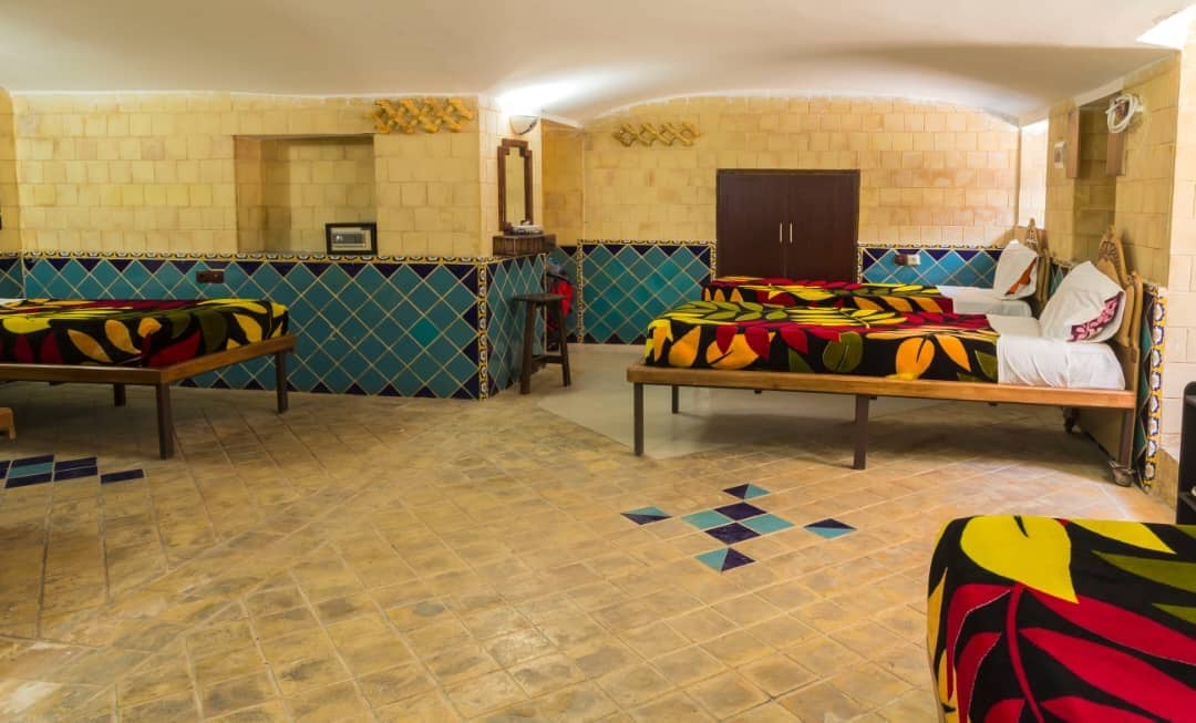 اجاره هتل سنتی در شیراز-119