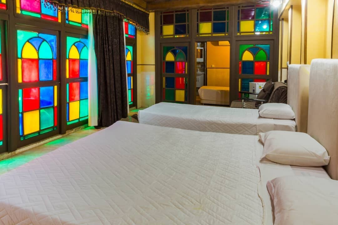 اجاره خانه سنتی در شیراز-407