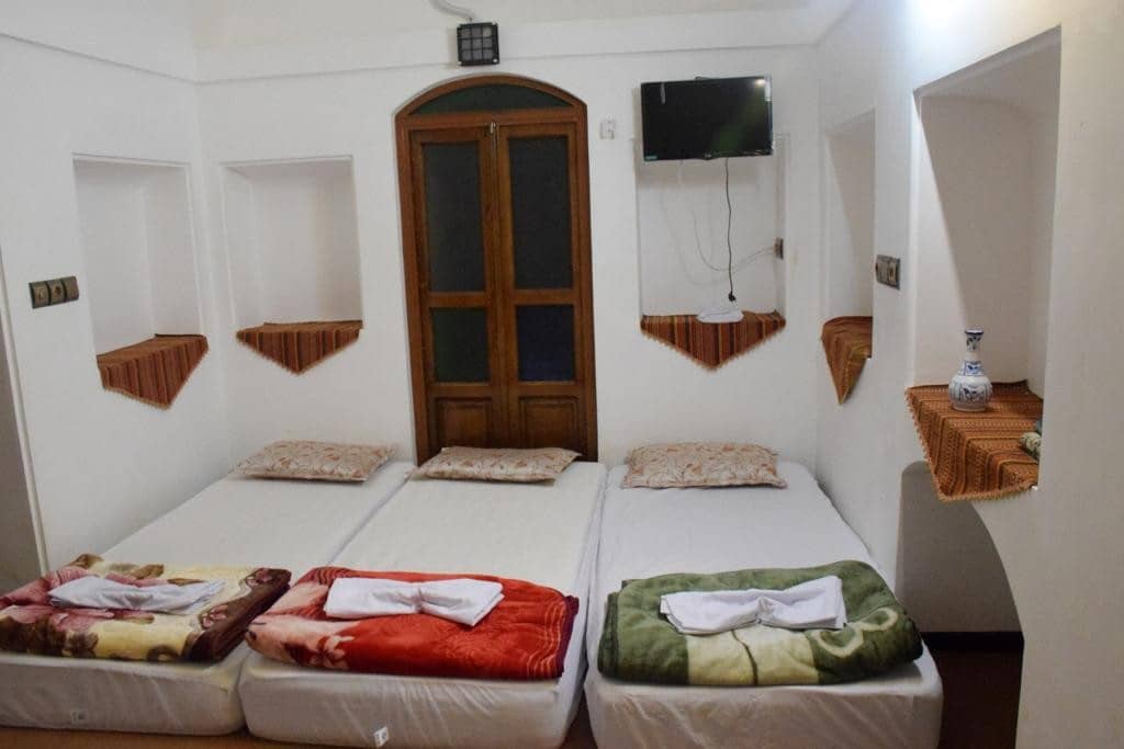اجاره اتاق سنتی در ده آباد میبد - یزد - 8