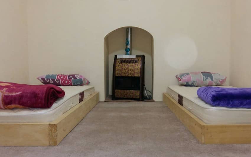 اجاره اتاق بومگردی در ده نمک گرمسار - اتاق1