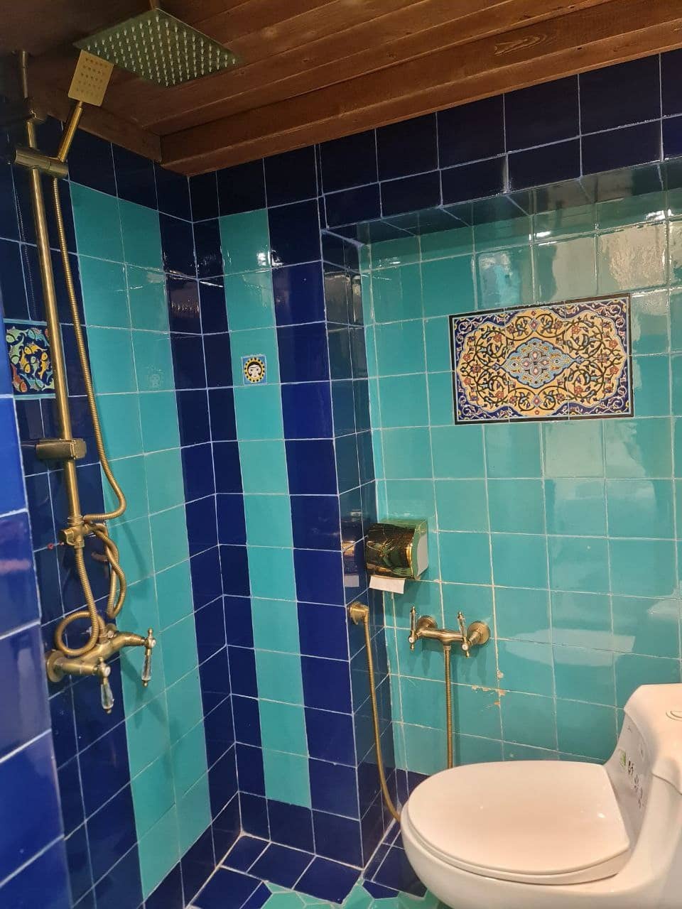 اجاره اتاق سنتی در نقش جهان اصفهان - صمصام