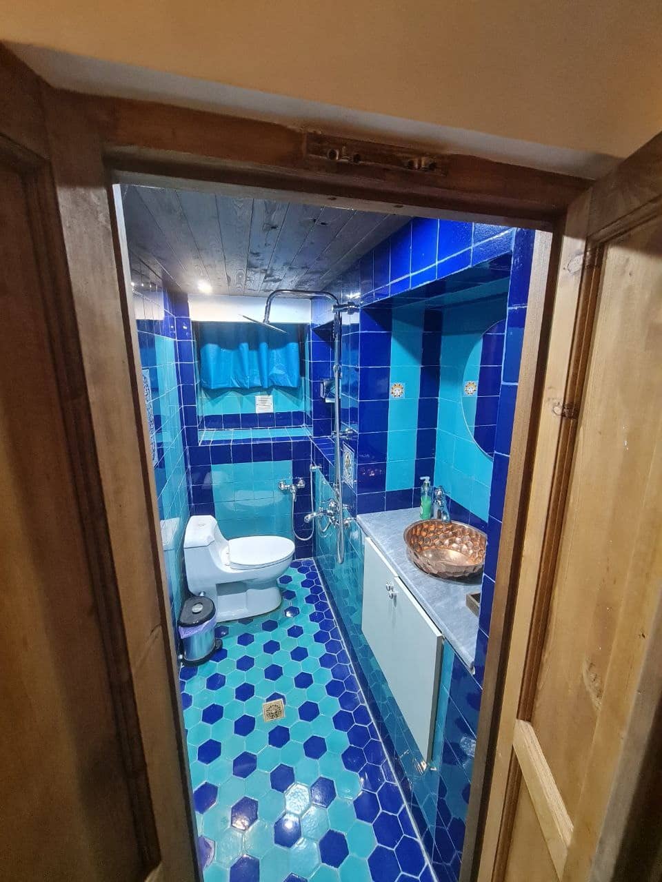 اجاره اتاق سنتی در نقش جهان اصفهان - فرشچیان