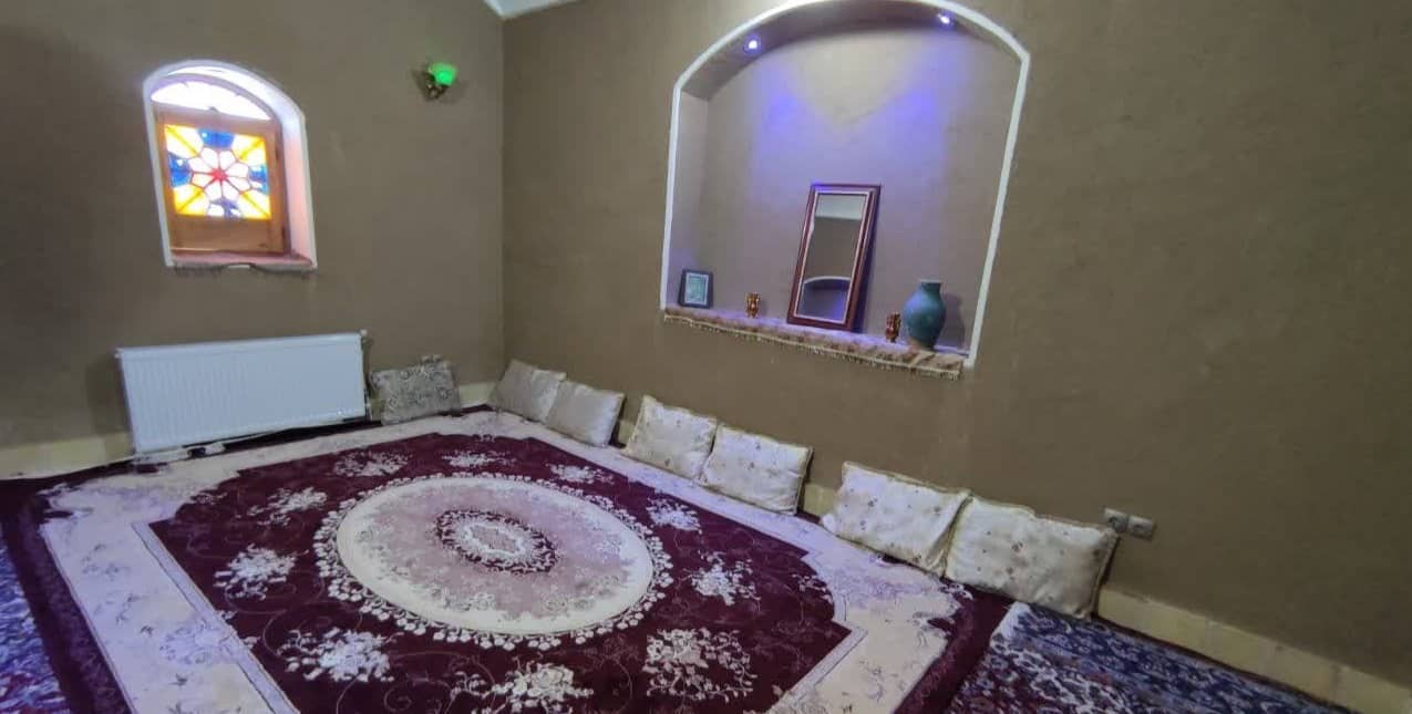 اجاره اقامتگاه سنتی در زیبا چنار کاشان - 3
