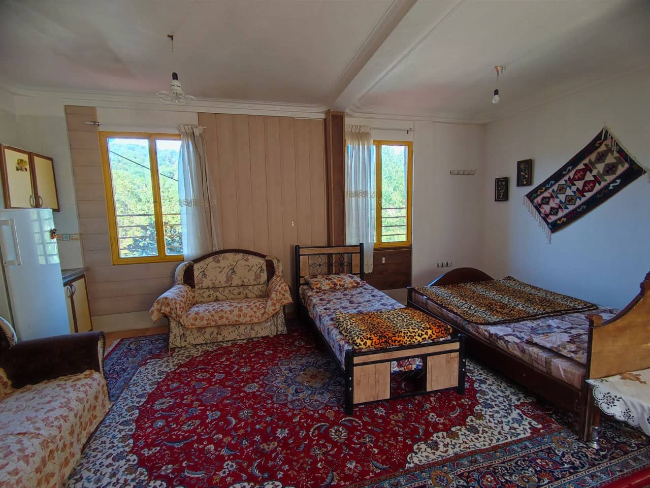 اجاره سوئیت جنگلی در روستای جمشیدآباد  زیر آب- 201 ارغوان