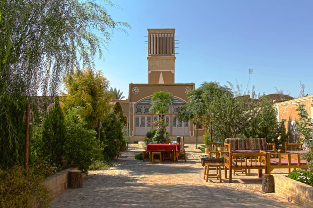 اجاره اقامتگاه سنتی خورداد در شاهدیه یزد