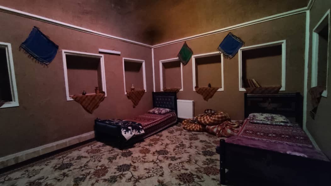 اجاره اقامتگاه سنتی خورداد در شاهدیه یزد