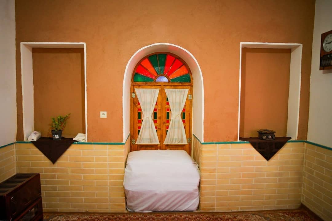 اجاره اتاق سنتی اجاره ای در نراق  -واحد2