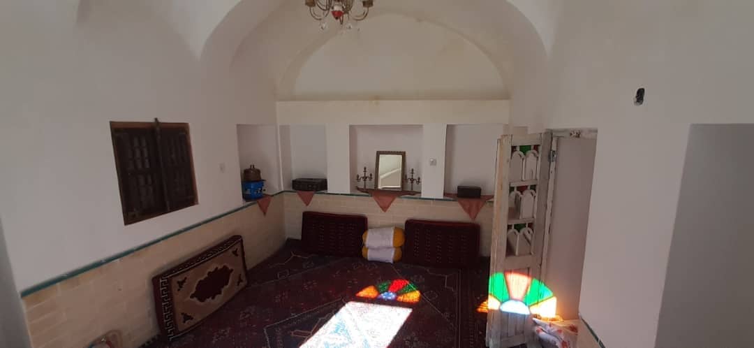 اجاره اقامتگاه سنتی اجاره ای در نراق  -واحد3