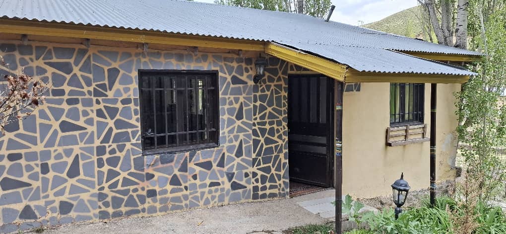 اجاره خانه ویلایی با استخر آب سرد در پلور