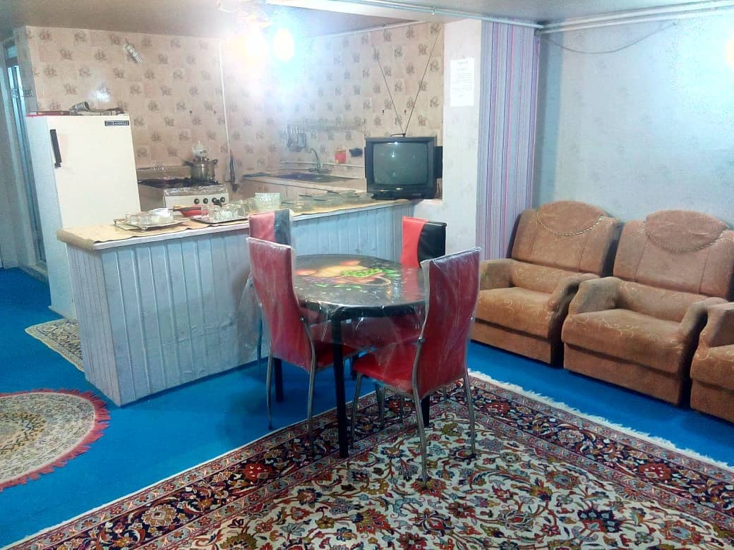 اجاره سوئیت مبله خارج از دهکده چادگان - طبقه 1-