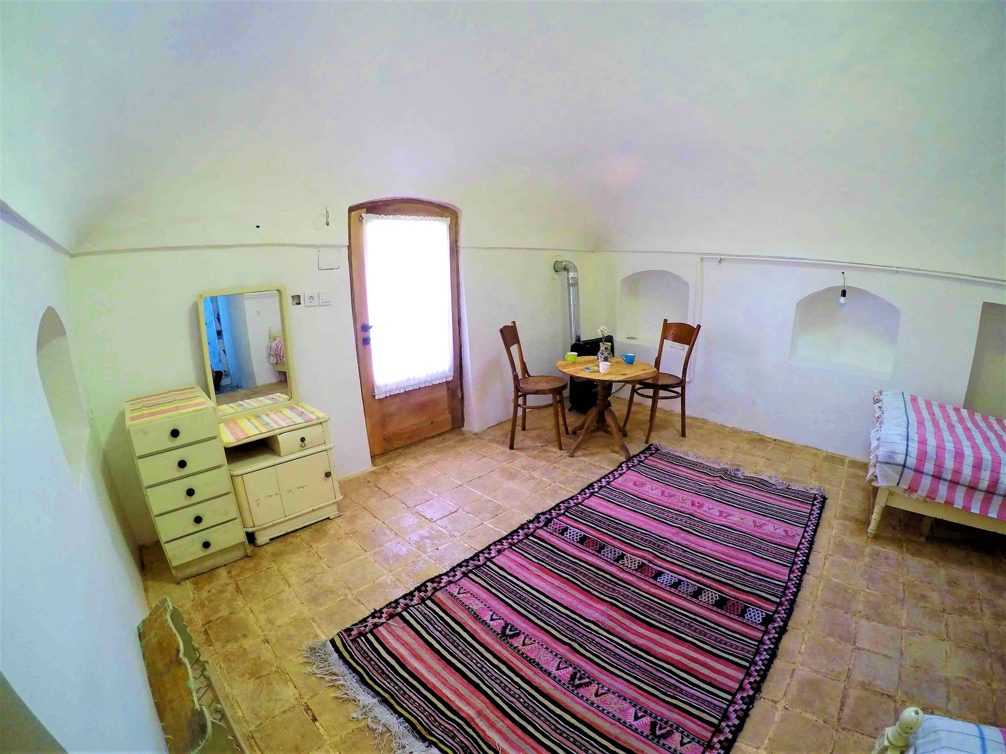 اجاره بومگردی سنتی در حسین آباد نایین - گوور 2