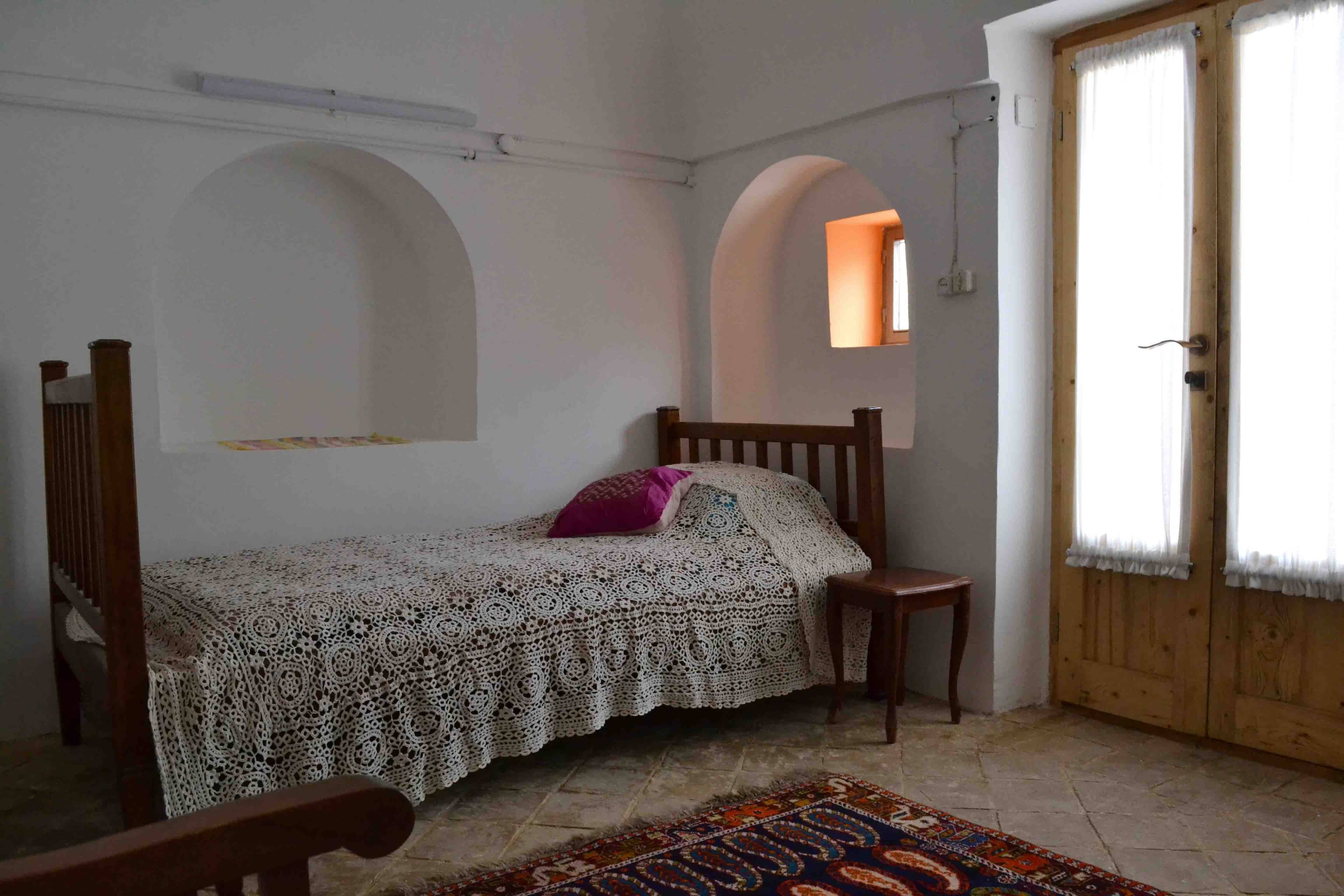 رزرو اتاق سنتی در حسین آباد نایین - یورت چو