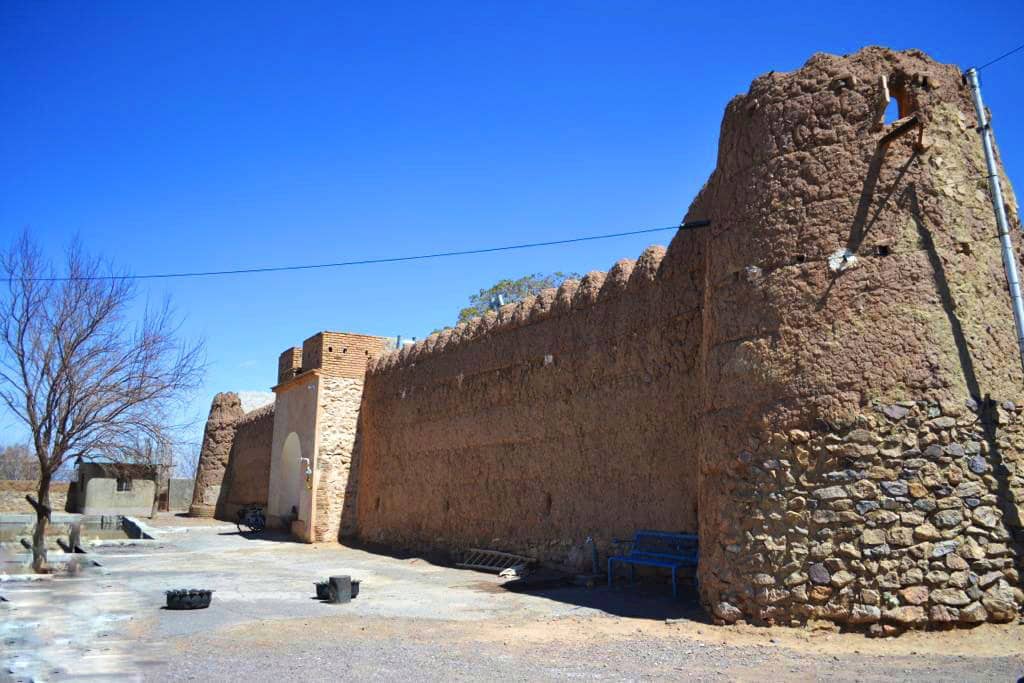 اجاره اتاق سنتی در حسین آباد نایین - کنجی