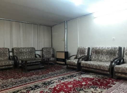 اجاره سوئیت حیاط دار خارج از دهکده چادگان