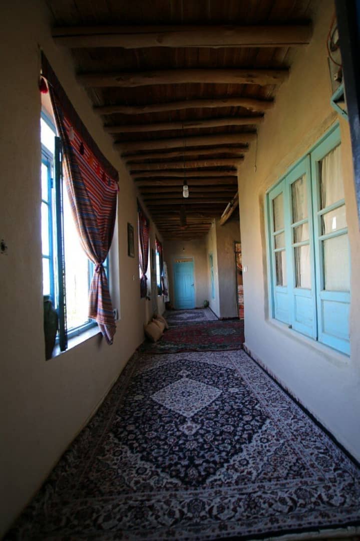 اجاره اتاق بومگردی مناسب در ازادشهر سمنان-اتاق جنگل ابر 5