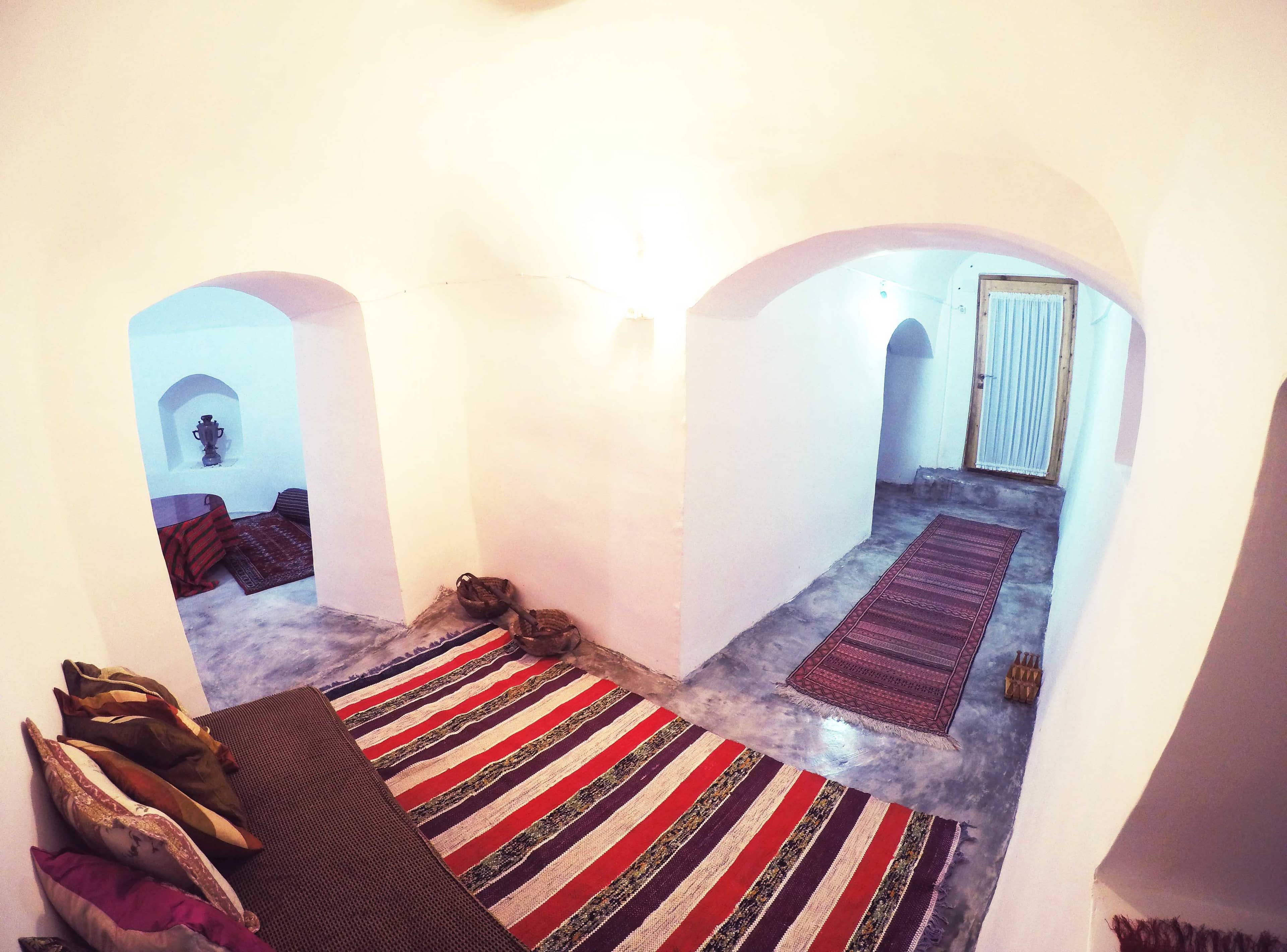 رزرو اقامتگاه بومگردی در حسین آباد نایین - بنه دونو