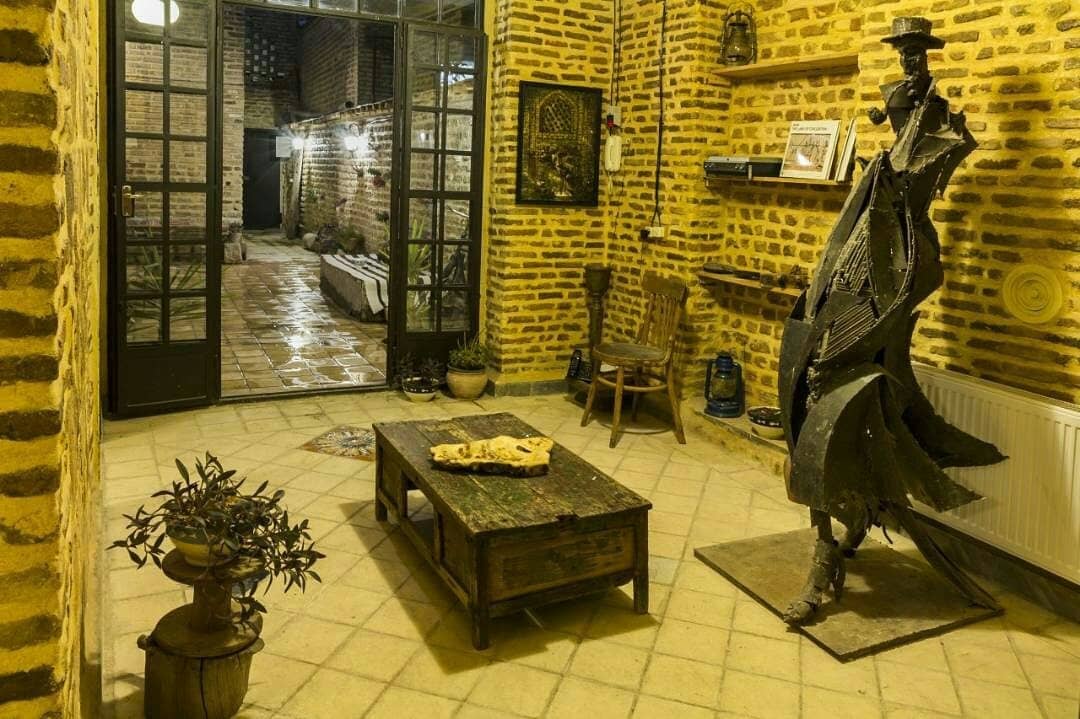 اجاره اتاق بومگردی درقاآنی شمالی شیراز - سه تخته