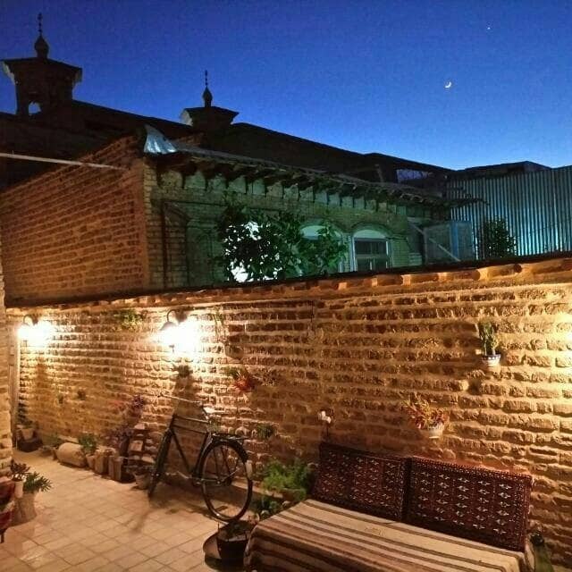 اجاره اتاق بومگردی درقاآنی شمالی شیراز - سه تخته