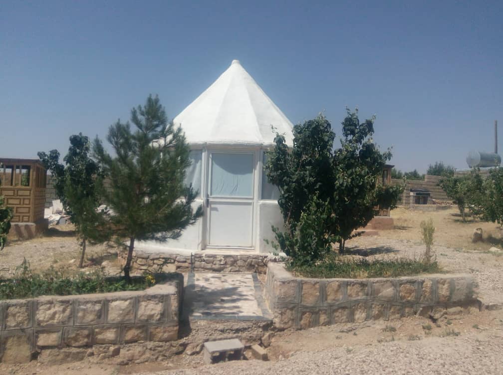 اجاره اتاق بومگردی در خان زنیان -آلاچیق4