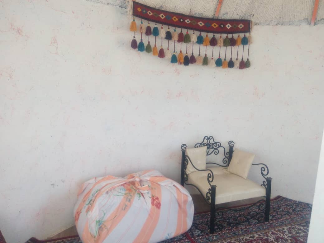 اجاره اتاق بومگردی در خان زنیان -آلاچیق4