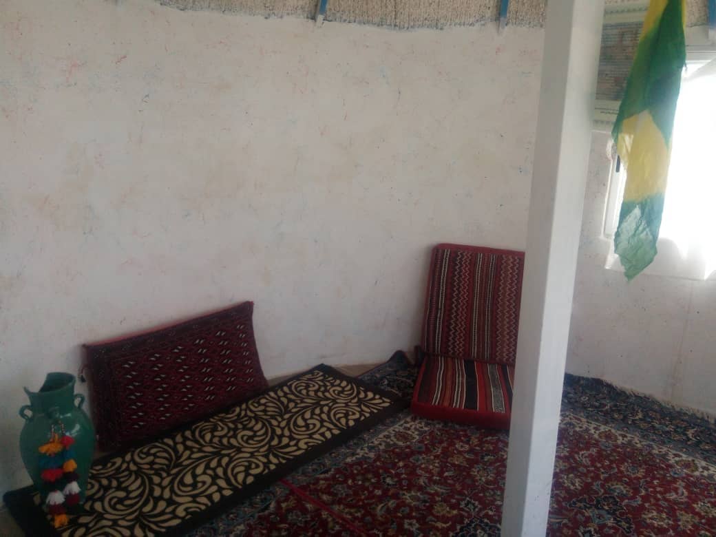 اجاره اتاق بومگردی در خان زنیان -آلاچیق4