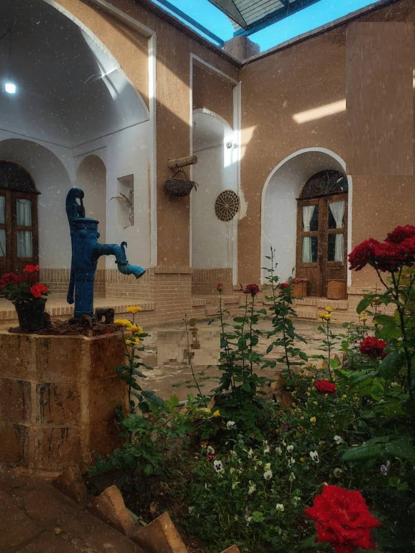 اجاره هتل سنتی در تودشک اصفهان -شاهنشین