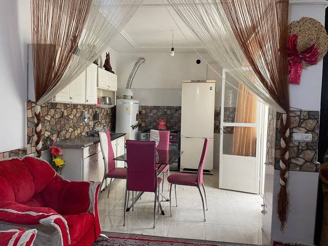 اجاره منزل مبله یک خوابه طبقه همکف در مدرس همدان