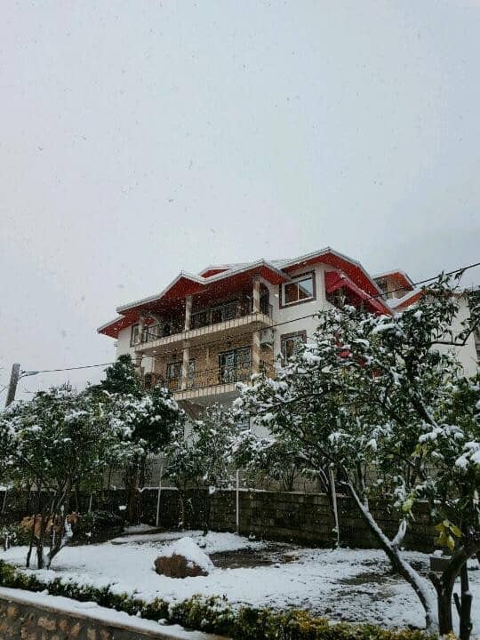 اجاره آپارتمان مبله با ویو رو به دریا و ساحل رامسر