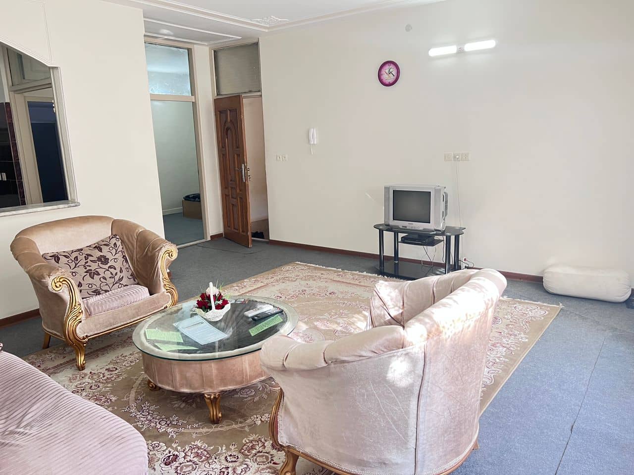 اجاره منزل در خیابان کاشانی اصفهان - طبقه همکف