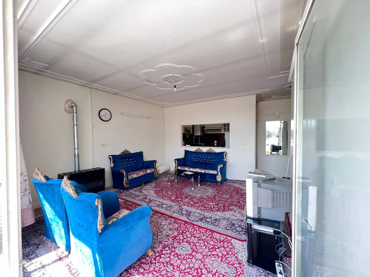 منزل مبله در خیابان کاشانی اصفهان - طبقه دوم