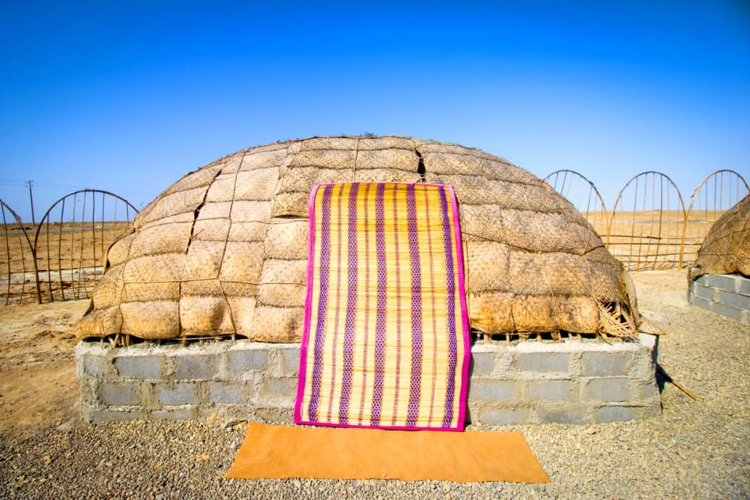 اجاره کلبه سنتی در خلیج گواتر چابهار