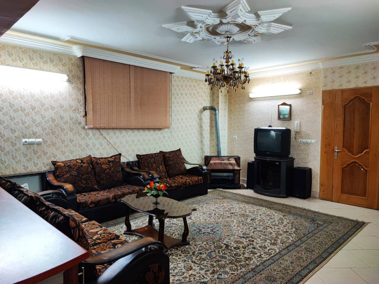 اجاره آپارتمان در لاهور اصفهان - لوکس سه خوابه