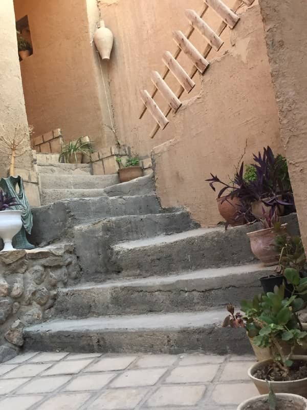 اجاره خانه سنتی در بیارجمند شاهرود - تاقو