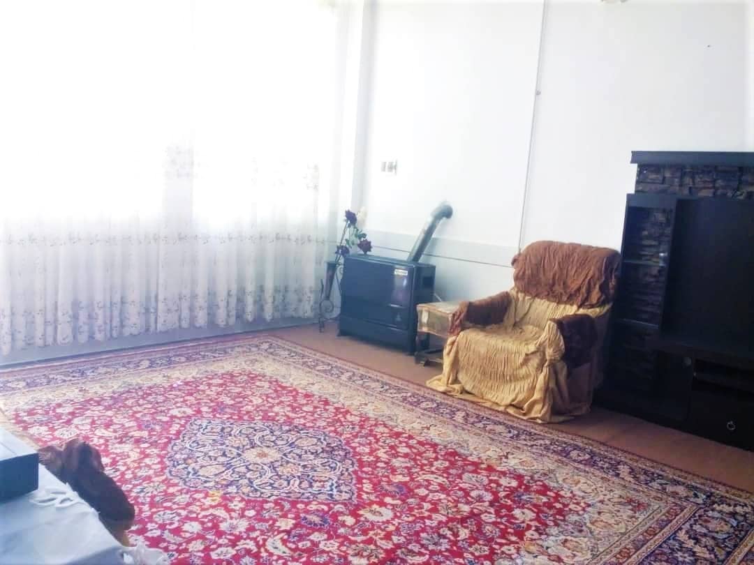 اجاره آپارتمان مبله یک خوابه در شهیدمطهری نایین-طبقه اول60 متری