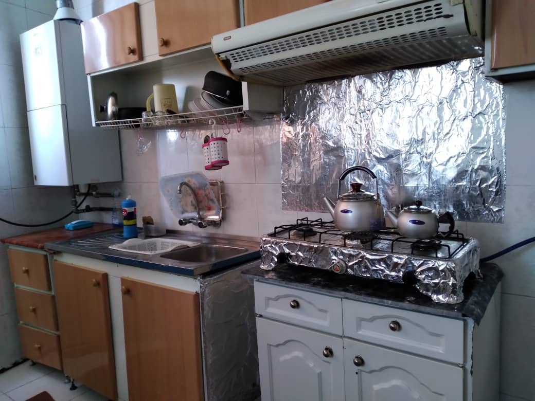 اجاره آپارتمان تک خوابه در شهیدمطهری نایین-طبقه اول 100 متری